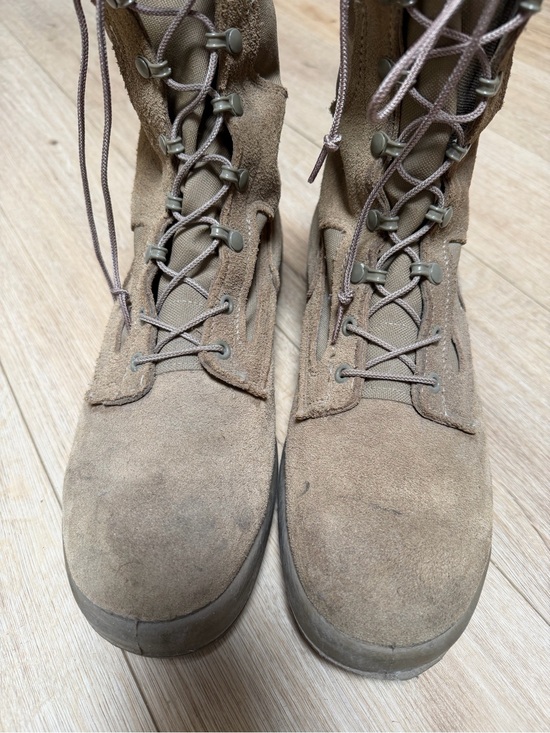 BELLEVILLE 10.5 R Army Flight Mens
Combat Boots Goretex 293 105 Desert
Tan Shoes main image 11
